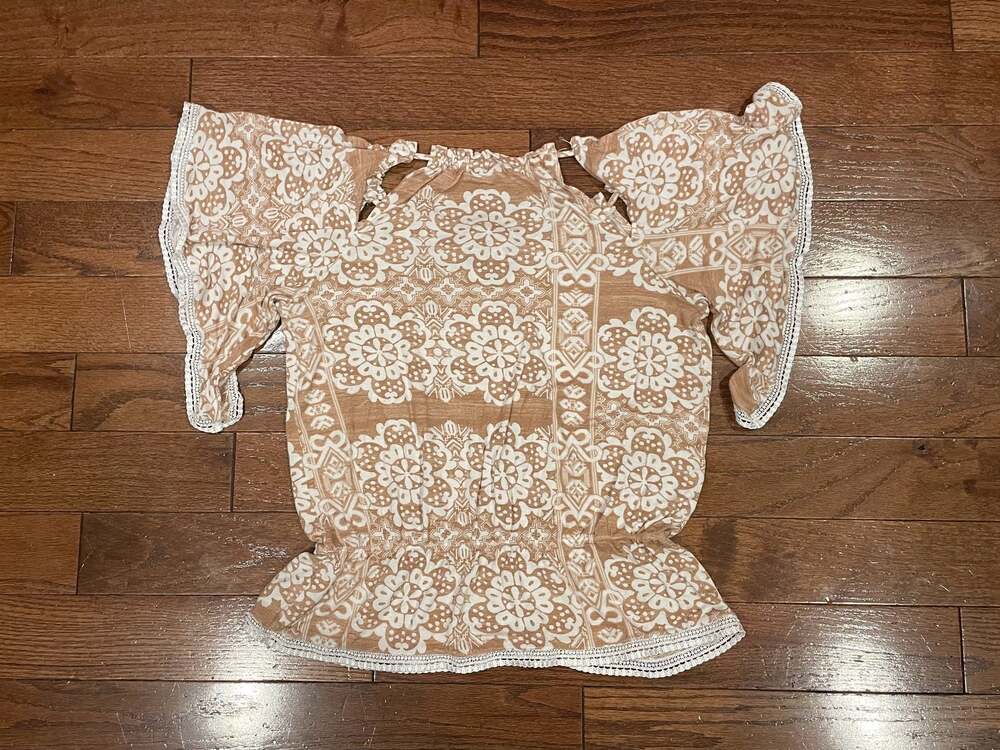 Y2K Boho Coquette Floral Lace Flutter Sleeve Peasant Top - Picture 8 of 8